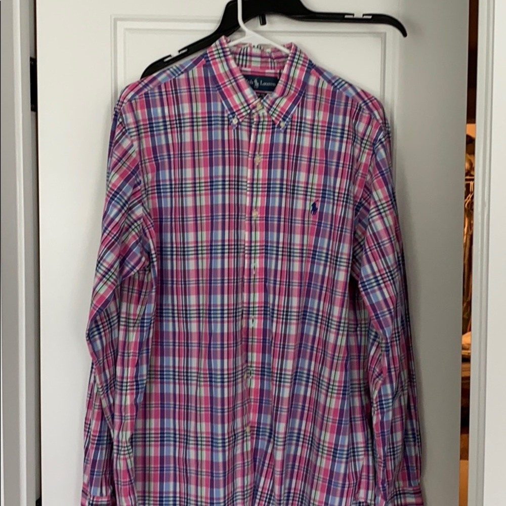 Men’s long sleeve button up
